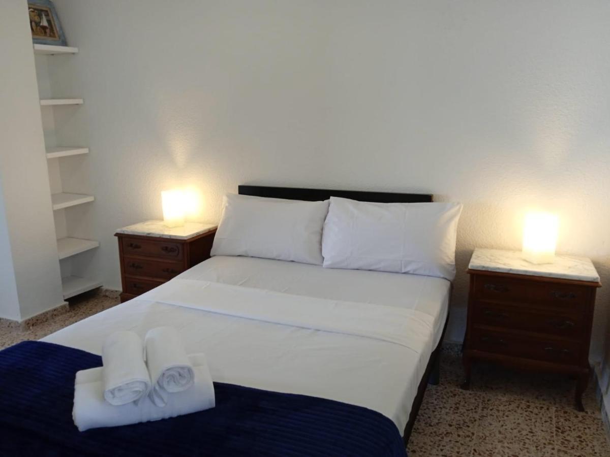 Town Center Apartment El Perelló Esterno foto